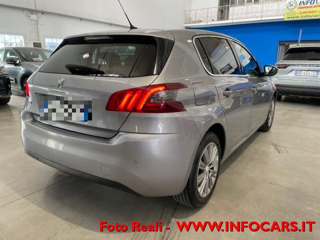 PEUGEOT 308 usata, con Alzacristalli elettrici