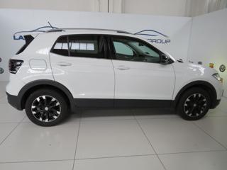 VOLKSWAGEN T-Cross usata, con Autoradio