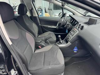 PEUGEOT 308 usata, con Specchietti laterali elettrici