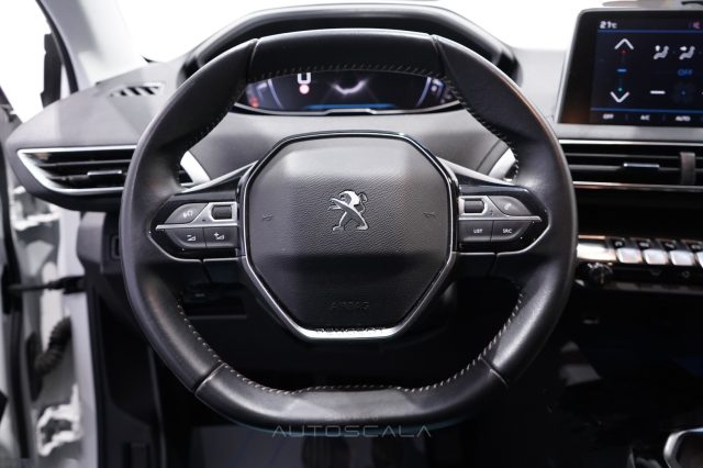 PEUGEOT 3008 usata, con Fari LED