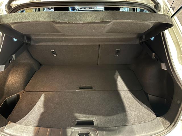 NISSAN Qashqai usata, con Volante in pelle