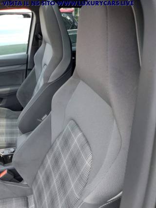 VOLKSWAGEN Golf usata, con Bluetooth