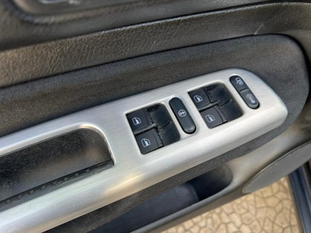 VOLKSWAGEN Golf usata, con Volante in pelle