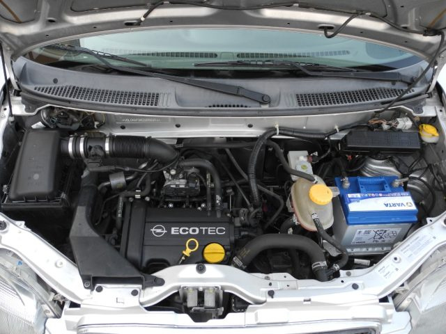 OPEL Agila usata 12