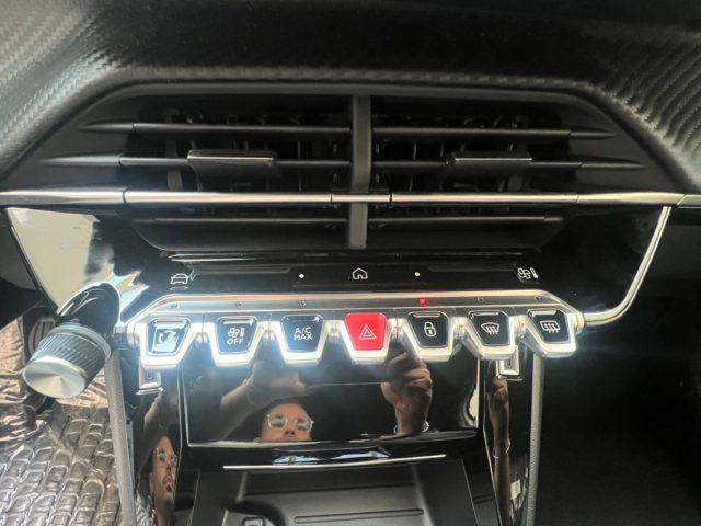 PEUGEOT 2008 usata, con ESP