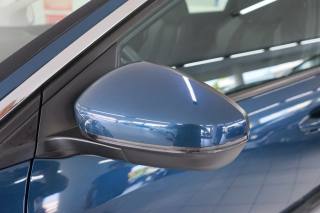 PEUGEOT 5008 usata, con Autoradio digitale