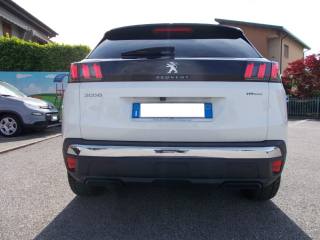 PEUGEOT 3008 usata, con Autoradio