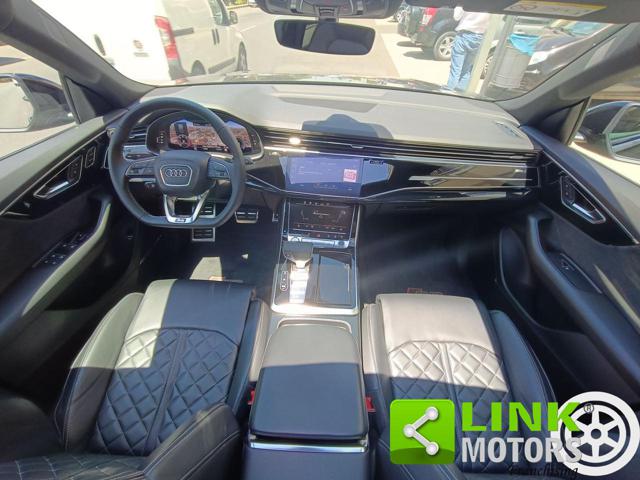 AUDI Q8 usata, con Park Distance Control