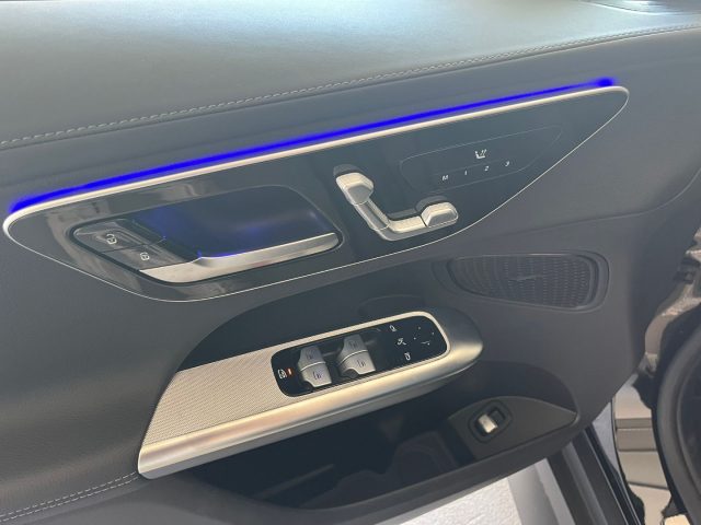 MERCEDES-BENZ GLC 220 usata 25