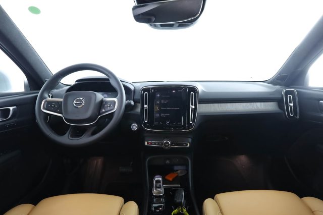 VOLVO XC40 usata 4