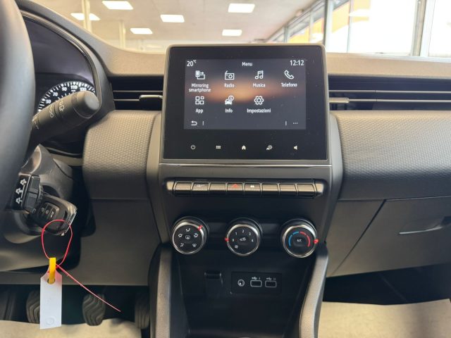 RENAULT Clio usata, con Servosterzo