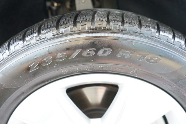 VOLVO XC60 usata, con Sensori di parcheggio posteriori