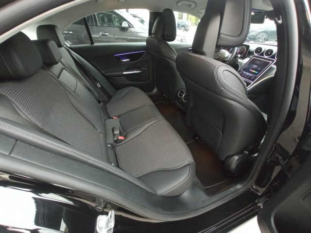 MERCEDES-BENZ C 200 usata, con Climatizzatore