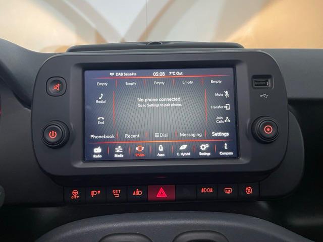 FIAT Panda Cross usata, con USB