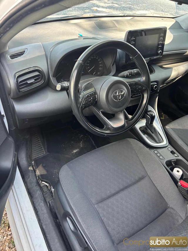 TOYOTA Yaris usata, con Controllo trazione