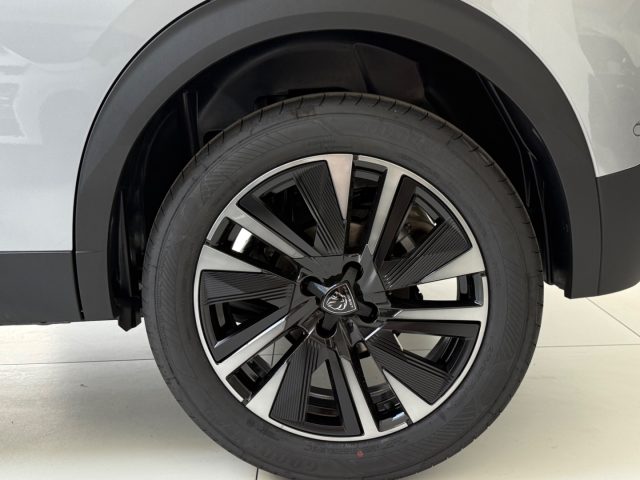 PEUGEOT 2008 usata, con Airbag posteriore