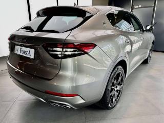 MASERATI Levante usata, con Autoradio