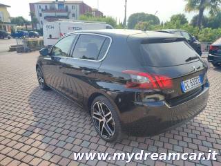 PEUGEOT 308 usata, con Airbag testa