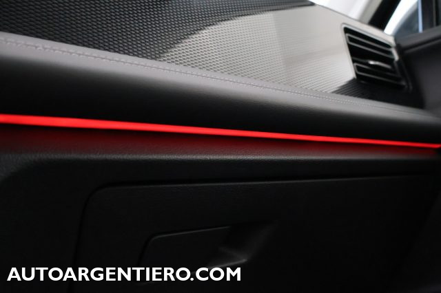 VOLKSWAGEN Tiguan usata, con Sedile posteriore sdoppiato