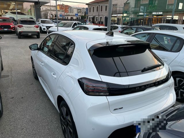 PEUGEOT 208 usata, con Cerchi in lega