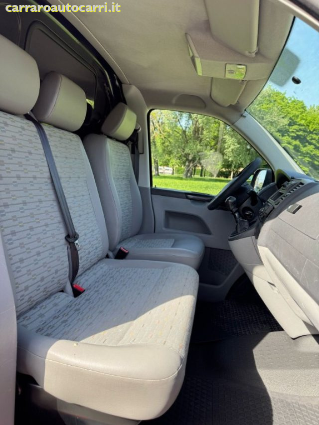 VOLKSWAGEN Transporter usata, con Boardcomputer