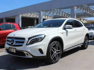 MERCEDES-BENZ GLA 200 usata, con Airbag laterali