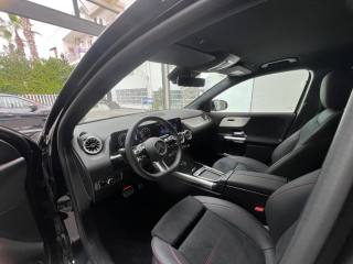 MERCEDES-BENZ GLA 180 usata, con Autoradio digitale