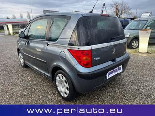 PEUGEOT 1007 usata, con Alzacristalli elettrici