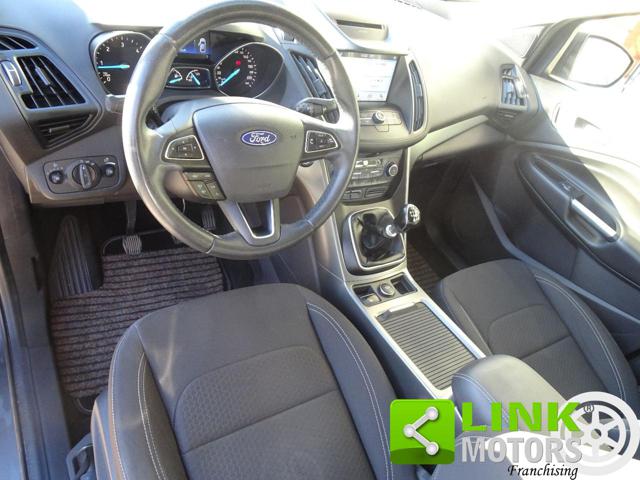 FORD Kuga usata, con Fari LED