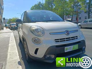 FIAT 500L usata, con USB