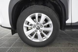 TOYOTA Yaris Cross usata 8