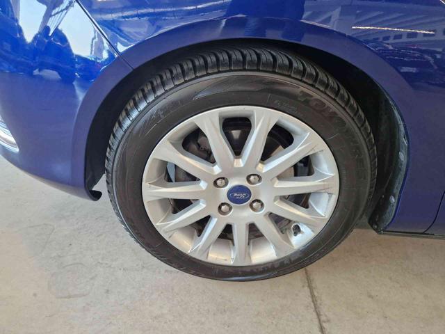 FORD B-Max usata, con Vetri oscurati