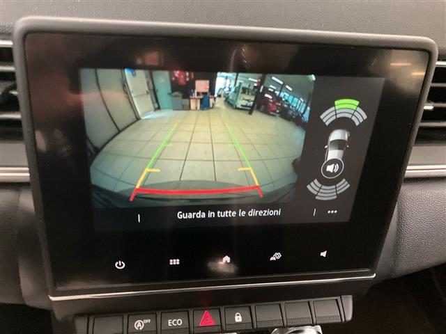 RENAULT Captur usata, con USB