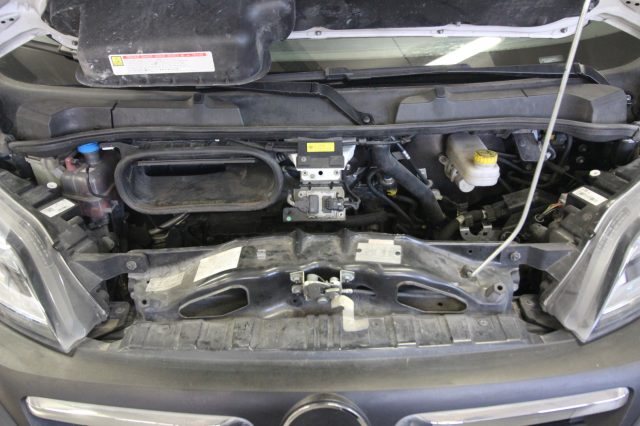 OPEL Movano usata, con Autoradio digitale