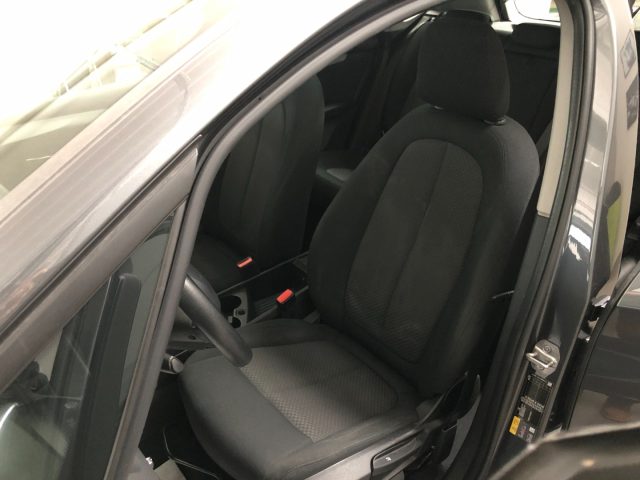 BMW 225 usata 31