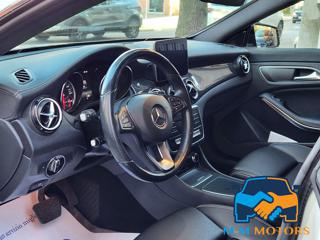 MERCEDES-BENZ CLA 200 usata, con Chiusura centralizzata