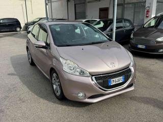 PEUGEOT 208 usata, con Airbag laterali