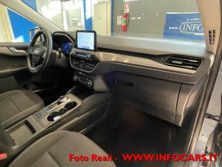 FORD Kuga usata, con Fari LED