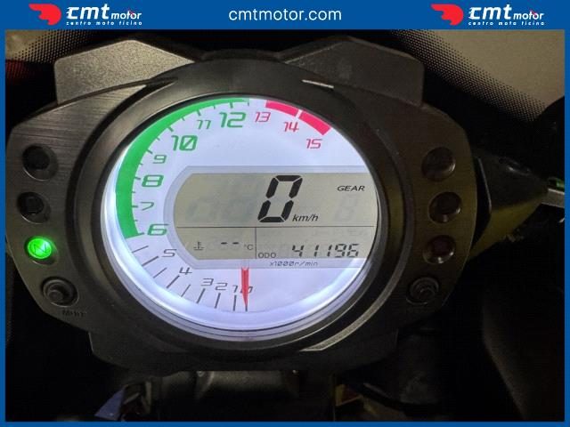 KAWASAKI Ninja 1000 ZX-10R usata 4