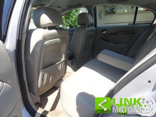 JAGUAR S-Type usata, con Leve al volante