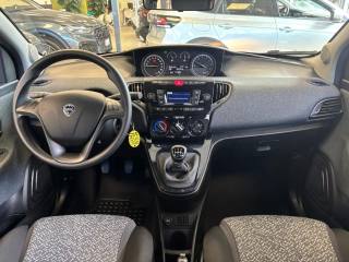 LANCIA Ypsilon usata, con ESP