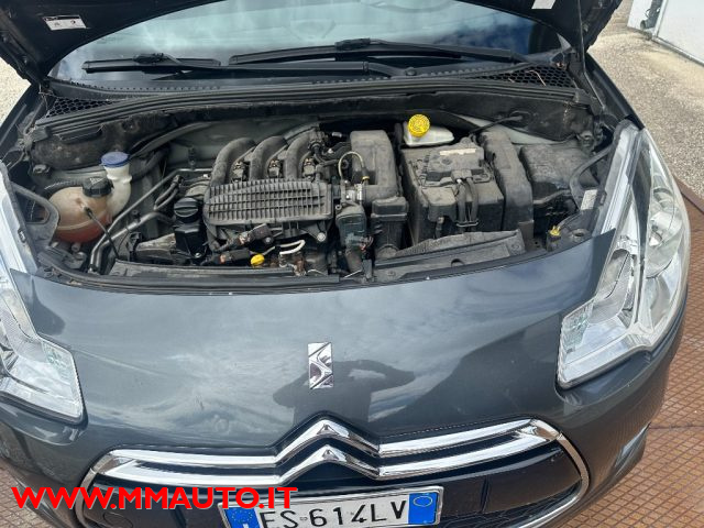DS AUTOMOBILES DS 3 usata, con USB