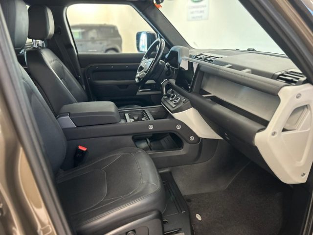 LAND ROVER Defender usata, con Controllo trazione