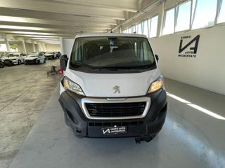 PEUGEOT Boxer usata, con Airbag