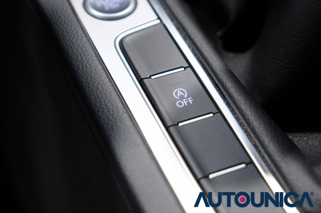 VOLKSWAGEN Passat Variant usata, con Sistema di riconoscimento della stanchezza