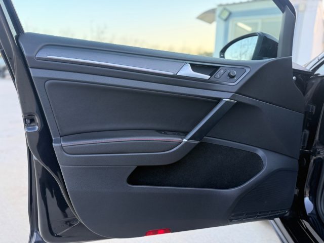 VOLKSWAGEN Golf GTI usata, con Sensore di pioggia