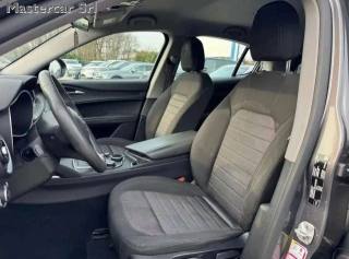 ALFA ROMEO Stelvio usata, con Climatizzatore