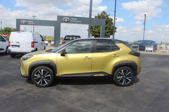 TOYOTA Yaris Cross usata, con Autoradio