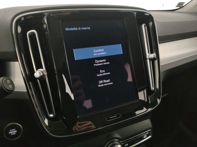 VOLVO XC40 usata, con Bluetooth