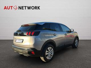 PEUGEOT 3008 usata, con Airbag